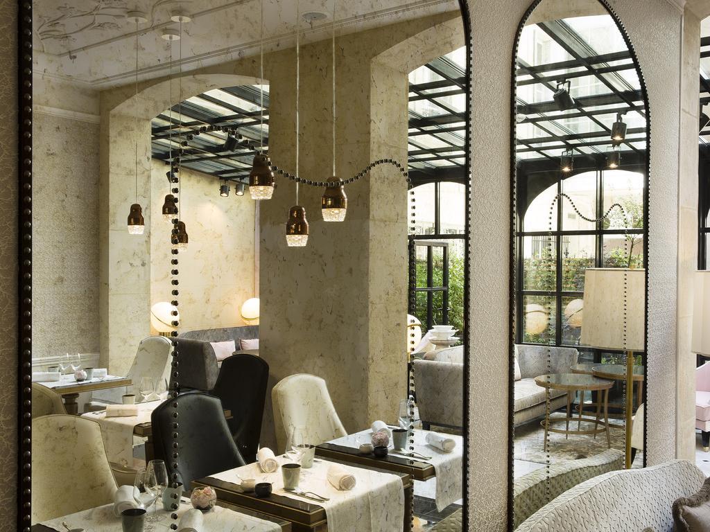 Le Narcisse Blanc Hotel Paris Exterior photo